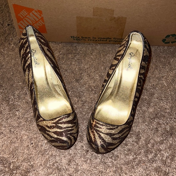Brown and gold glitter heels, lightly worn - Picture 1 of 4